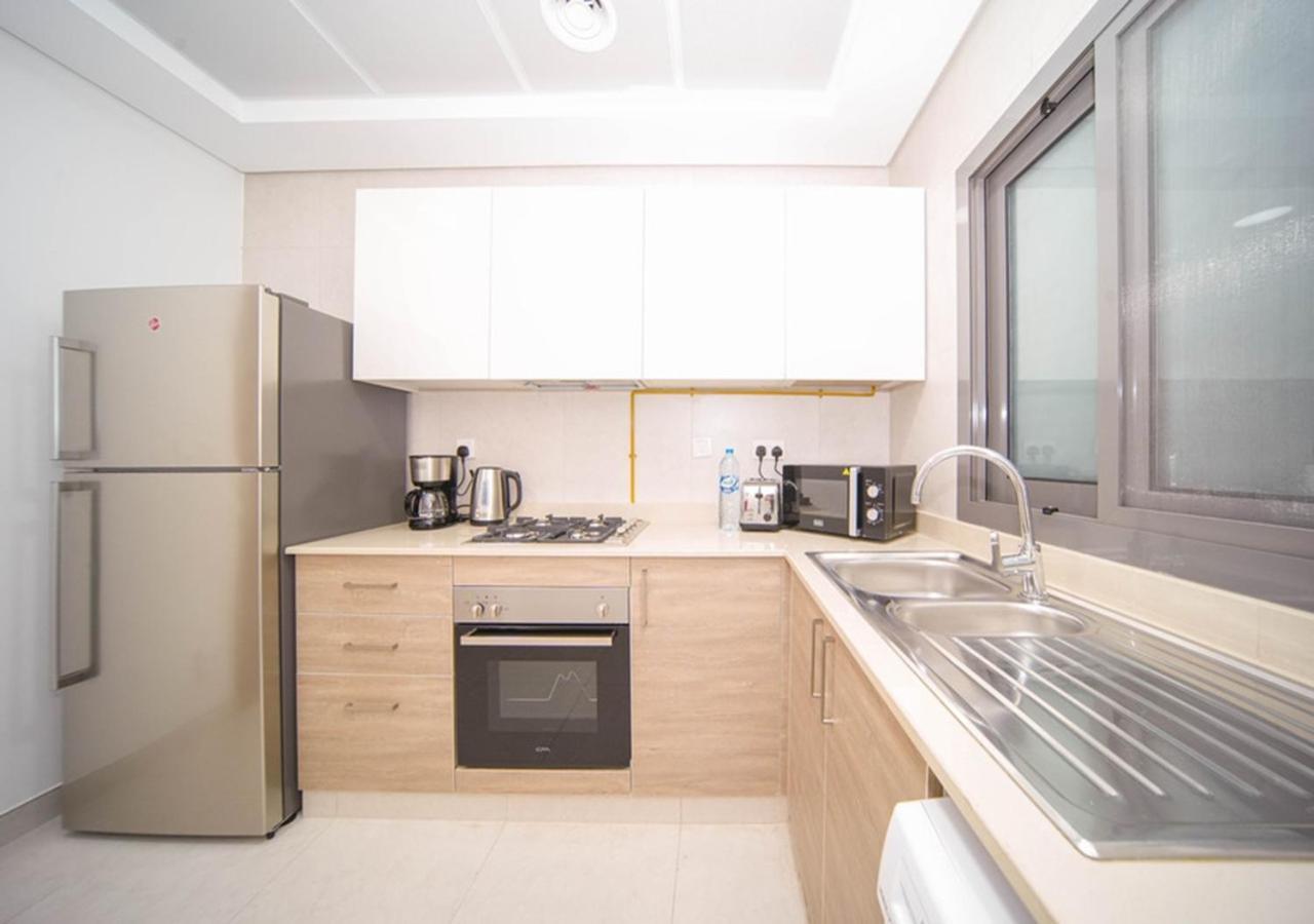 Elegant 2Br View With Rooftop Pool The Bay Дубай Екстериор снимка