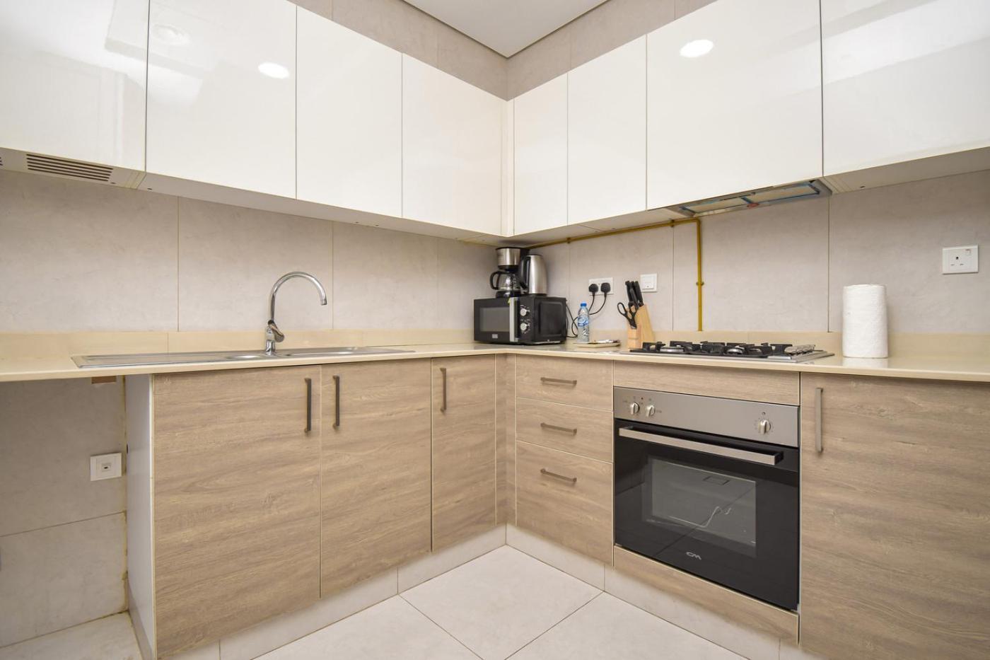 Elegant 2Br View With Rooftop Pool The Bay Дубай Екстериор снимка